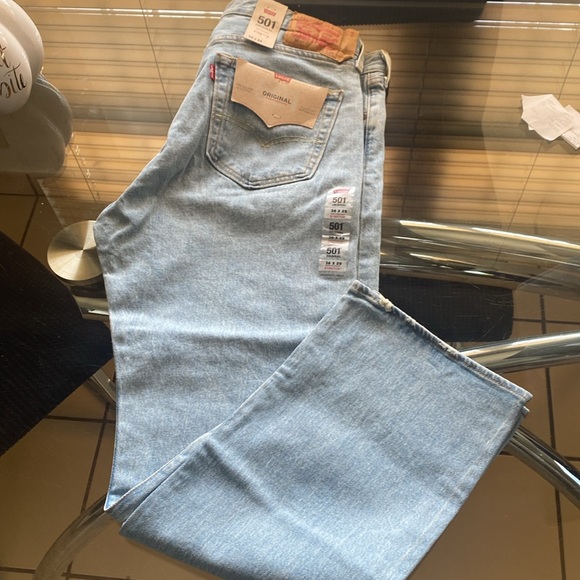 **LEVI’S** Levis 501 Jeans Mens 36x29 Light Wash Straight Leg Button Fly Stretch - Picture 11 of 15